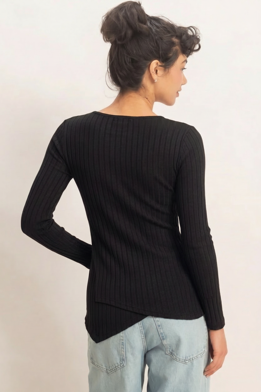Buttoned Round Sweater
